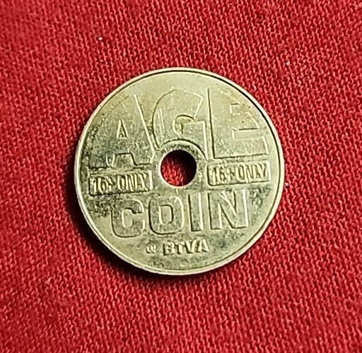 WORLD  COIN & Token Free Shipping