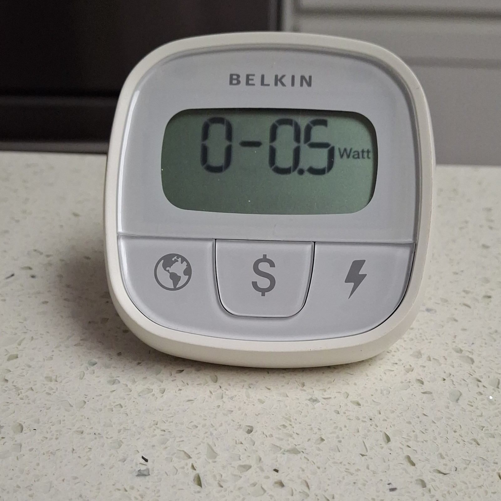 Belkin Conserve Insight F7C005 Plug-In AC Usage Meter LCD 120V 15A 60Hz