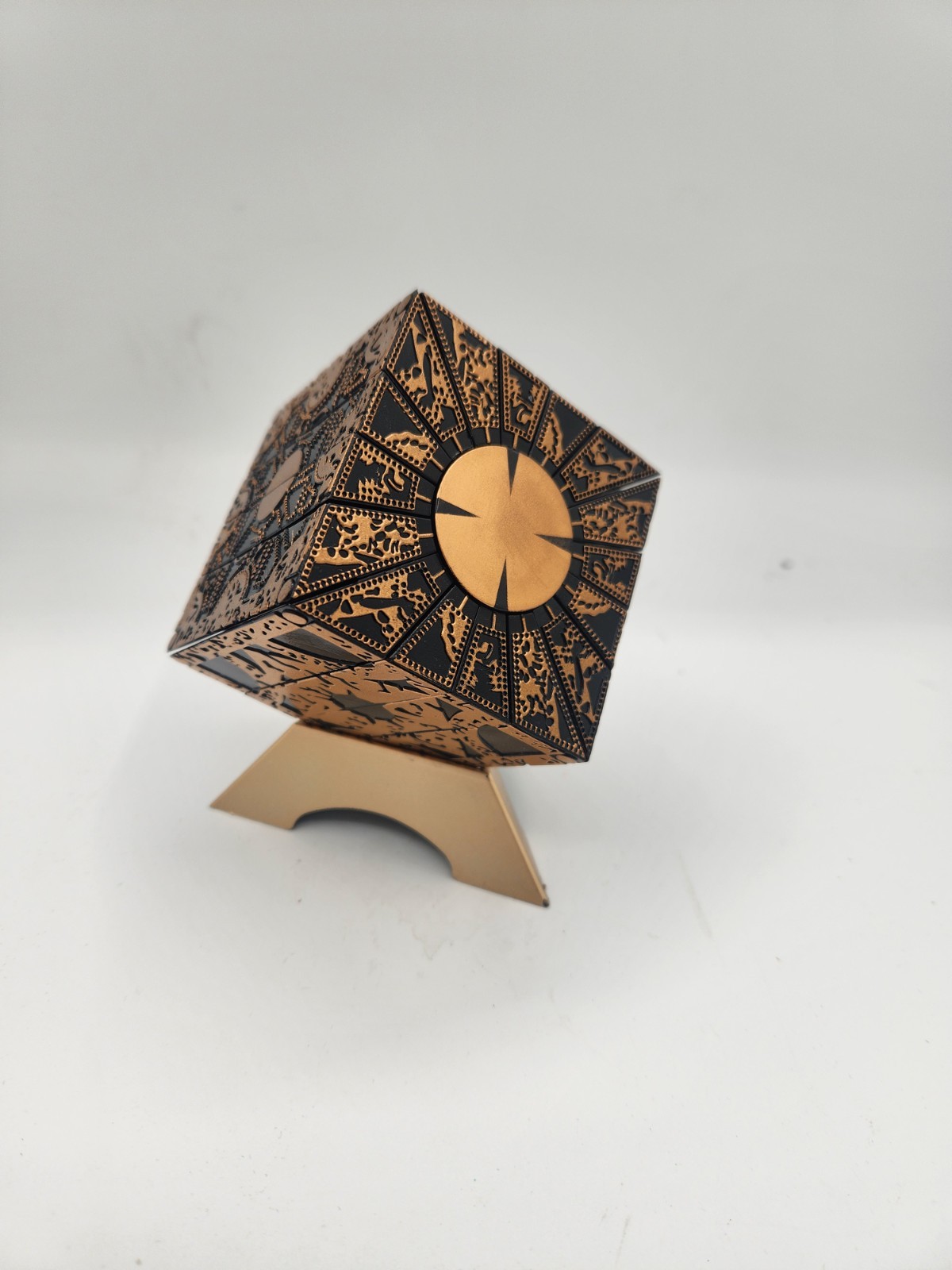 Hellraiser Puzzle Box Lament Configuration Pinhead Cenobite   Horror Movie Prop