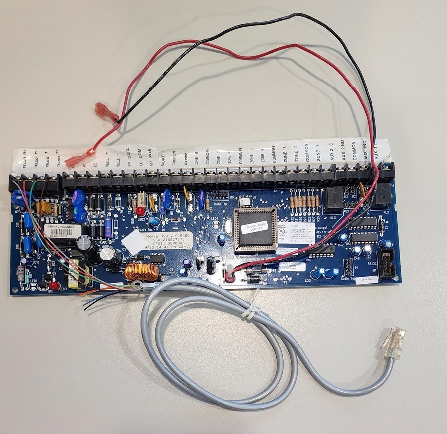 UTC Interlogix NX-8E Control Panel, 8 Hardwire Zone Inputs, Expandable to 192