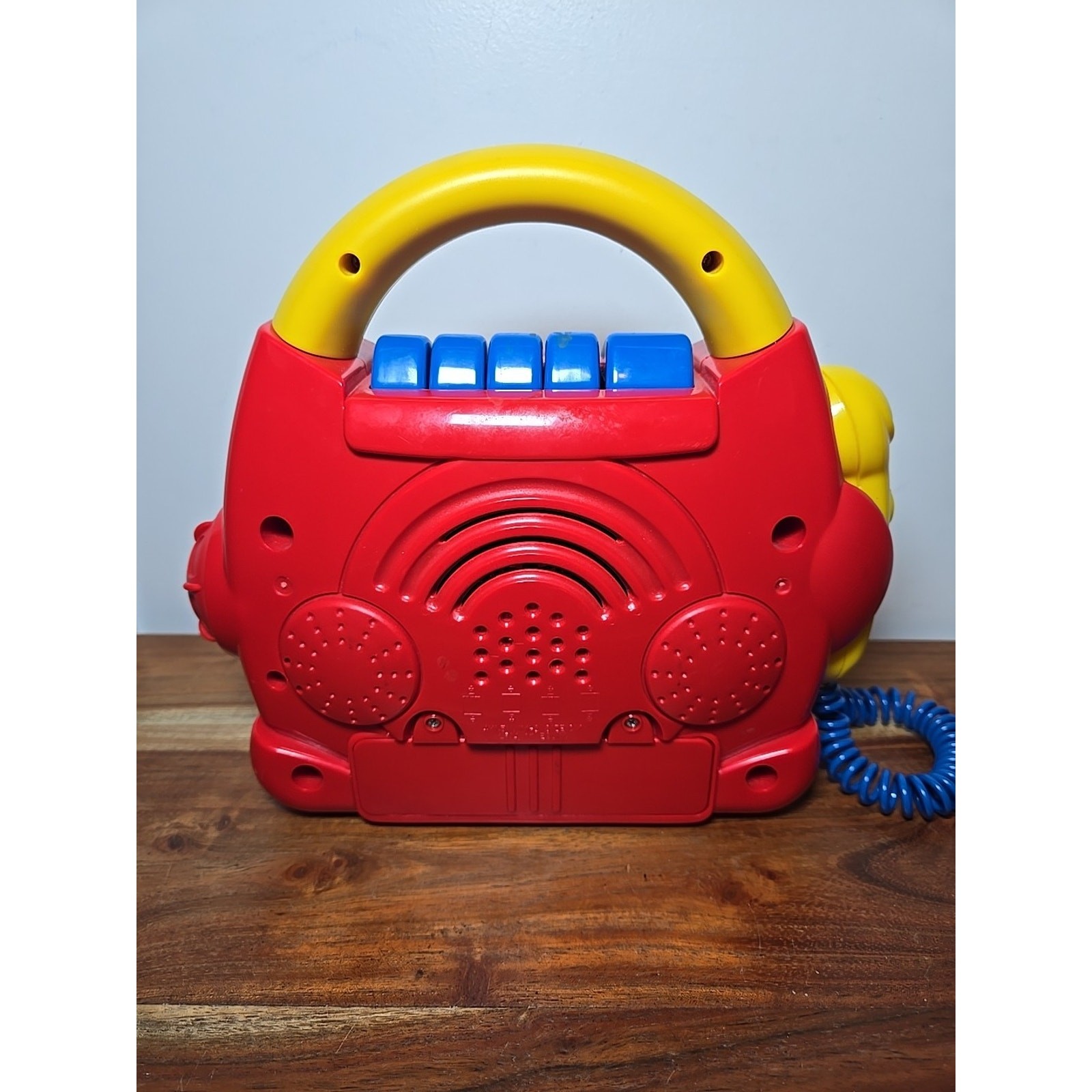 The Wiggles 2004 Cassette Recorder With Sing-A-Long