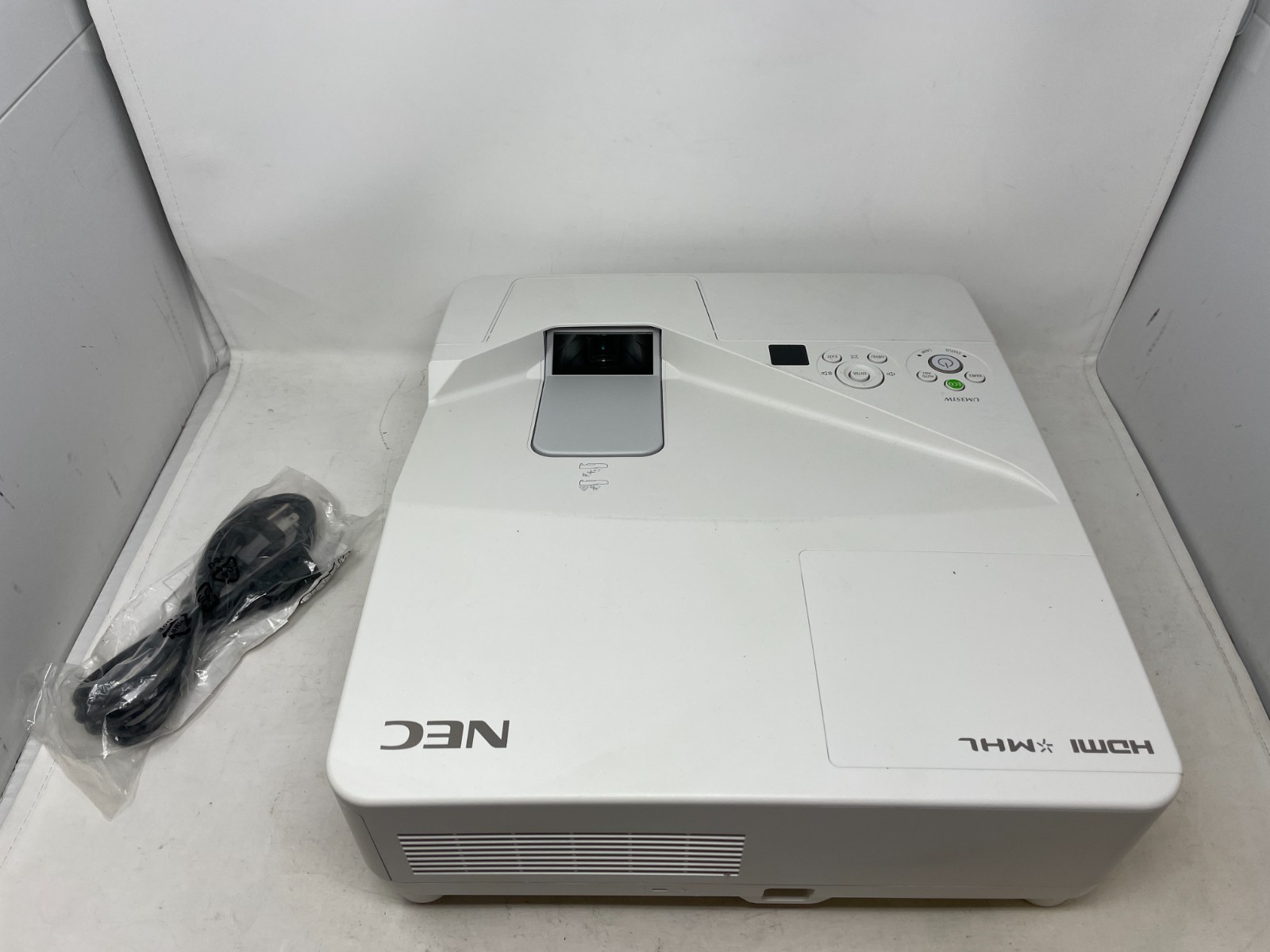 NEC NP-UM351W Ultra Short Throw Projector w/ Backplate, Under 1650 Lamp Hours