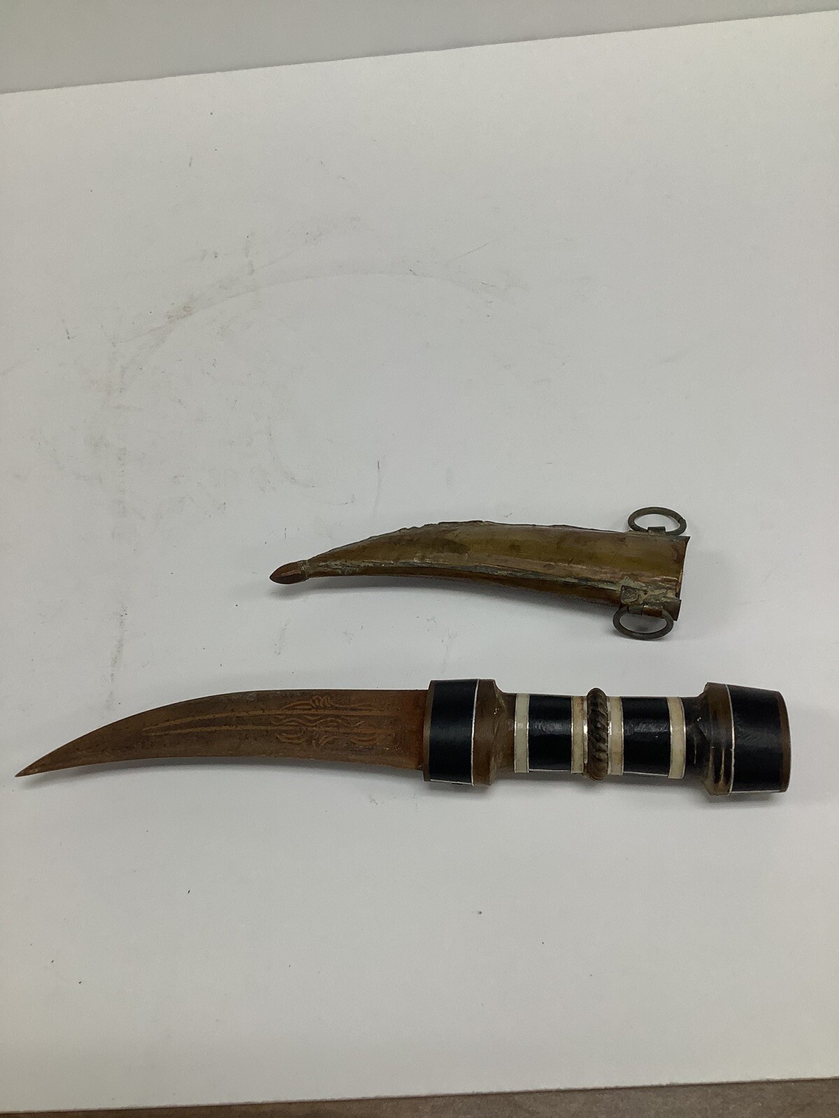 Decorative Inlay Handled Dagger With Engraving On Blade