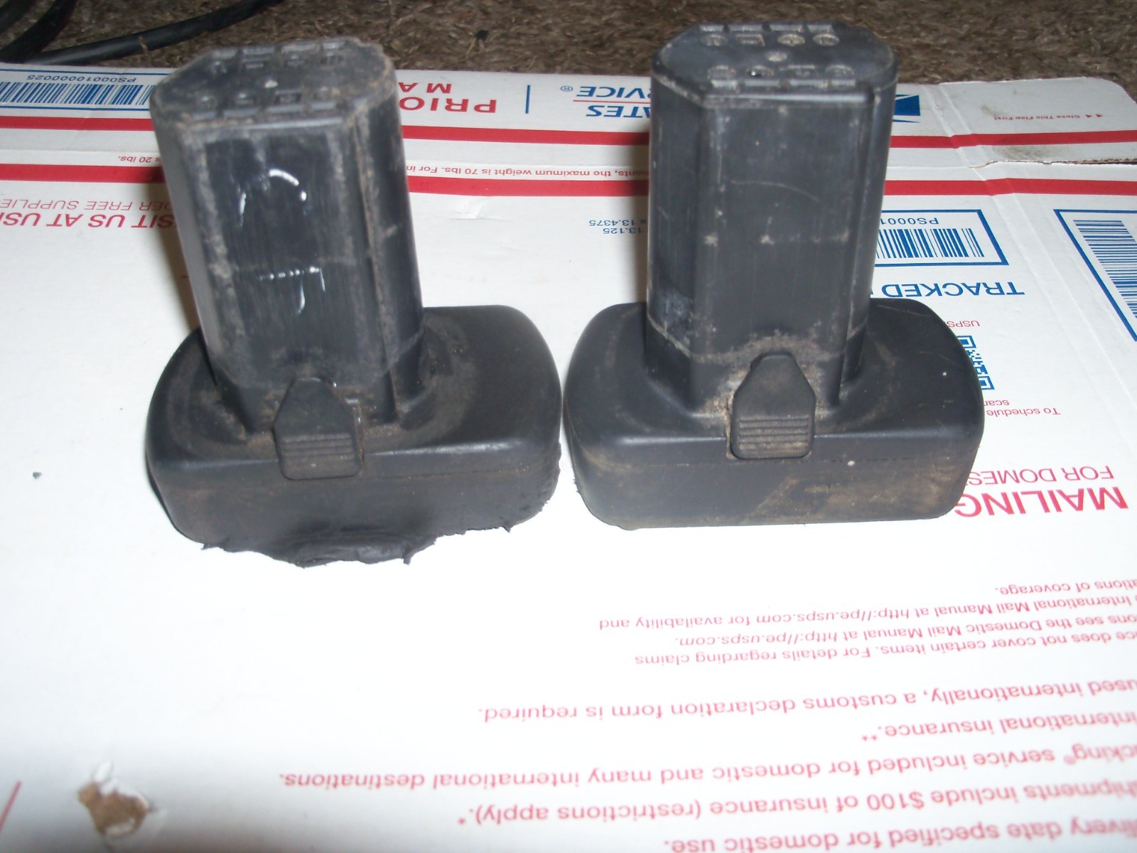 2 -Snap-On 14.4 VOLT, CTB8174, 2.5 AH  battery/ BATTERIES . PAIR.