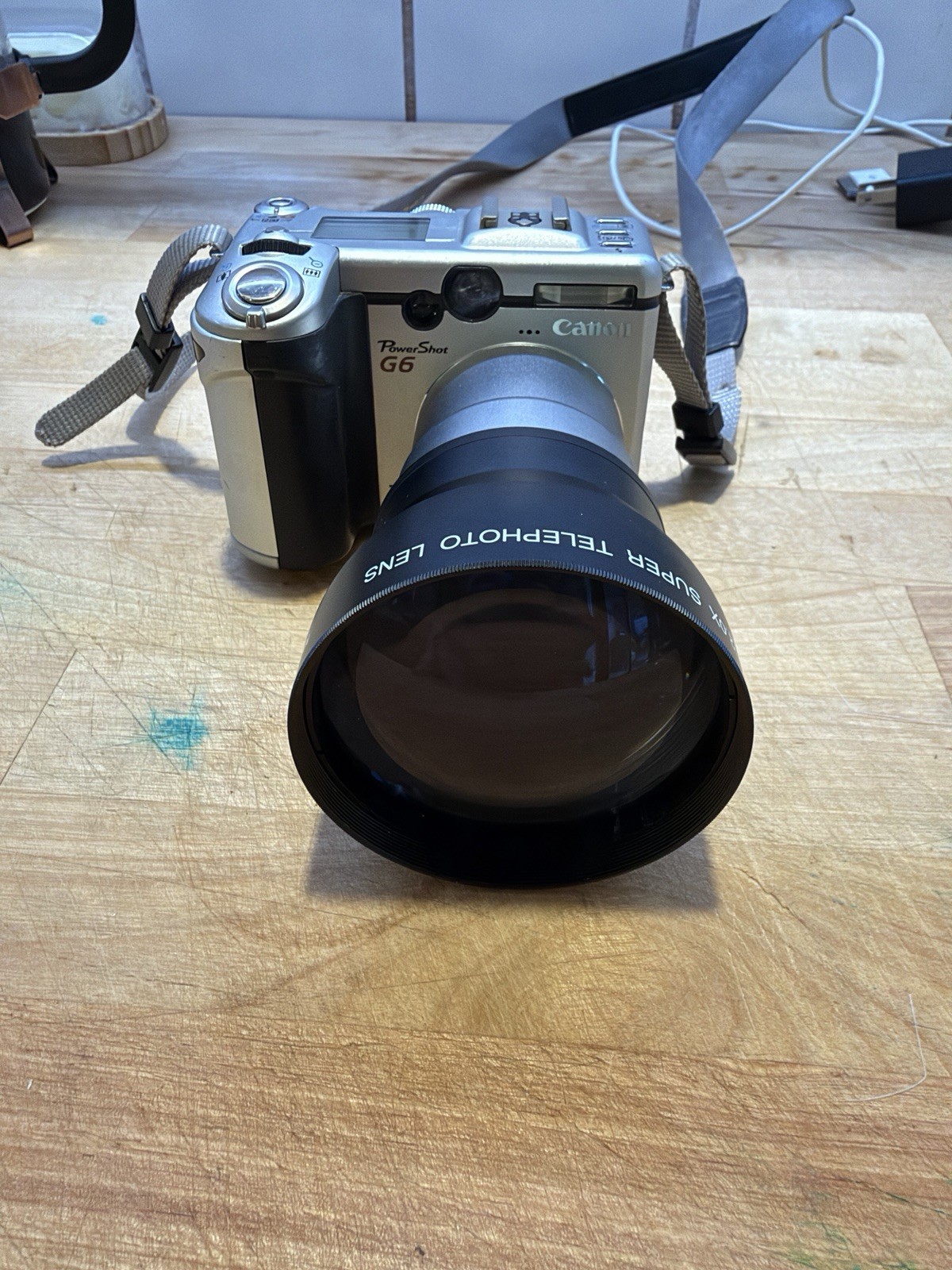 Canon PowerShot G6 7.1MP Digital Camera with Accessories
