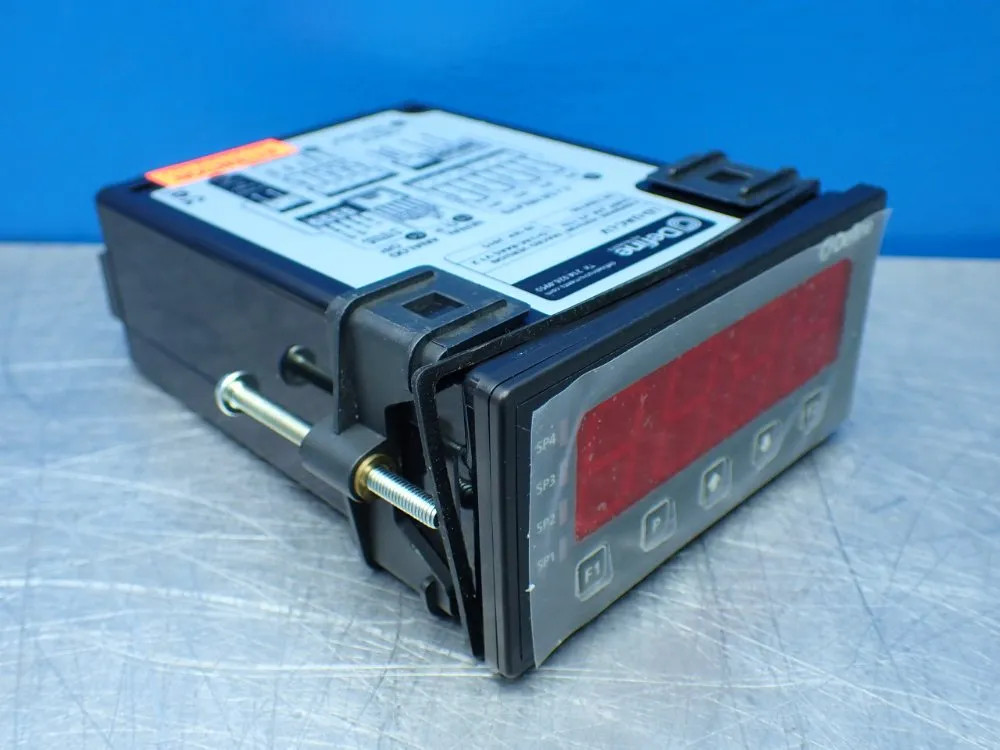 DEFINE LD-UAC-LV UNIVERSAL AC CONTROLLER 07251470283
