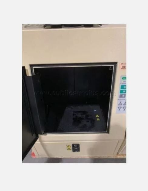 BIO-RAD GEL DOCUMENTATION SYSTEM GEL DOC 2000 WITH CAMERA