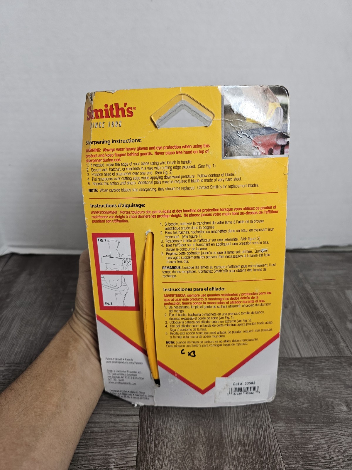 Smith's Axe & Machete Sharpener - Handheld Manual - Replaceable Blades