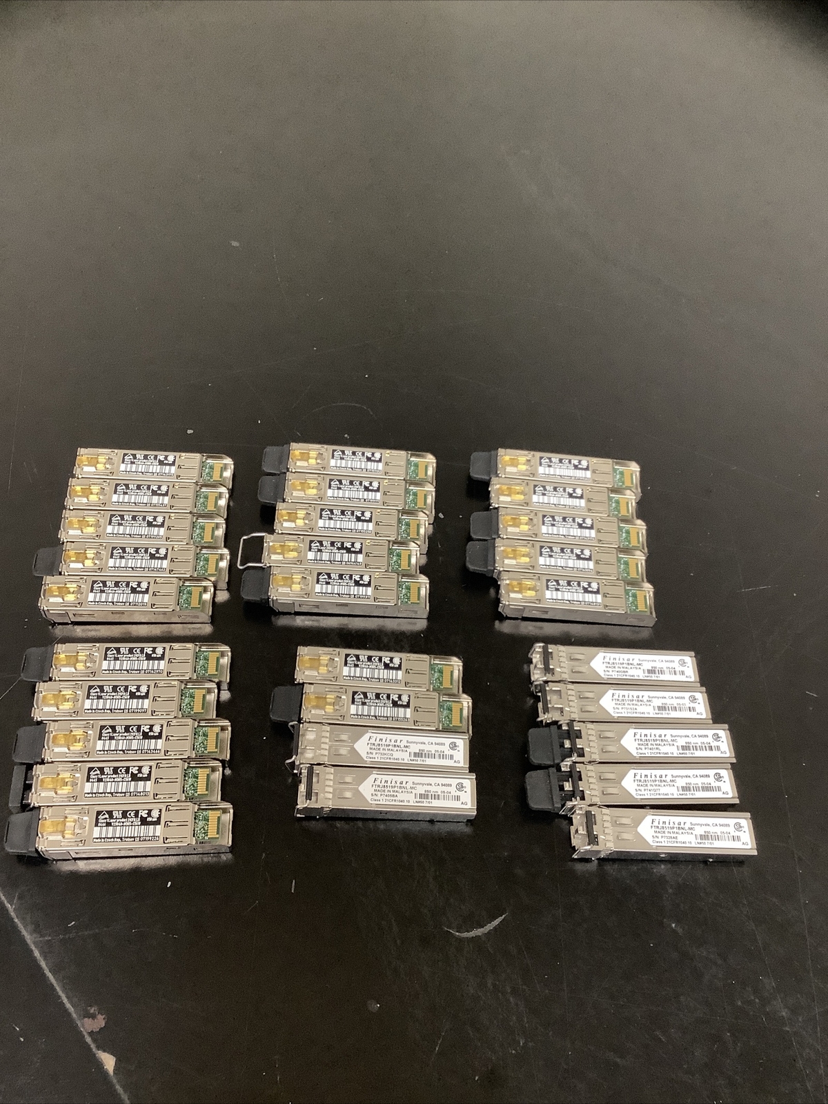 Lot Of 29 Infineon / Finisar Fiber Channel Optical Converter ftrj8519p1bnl-mc