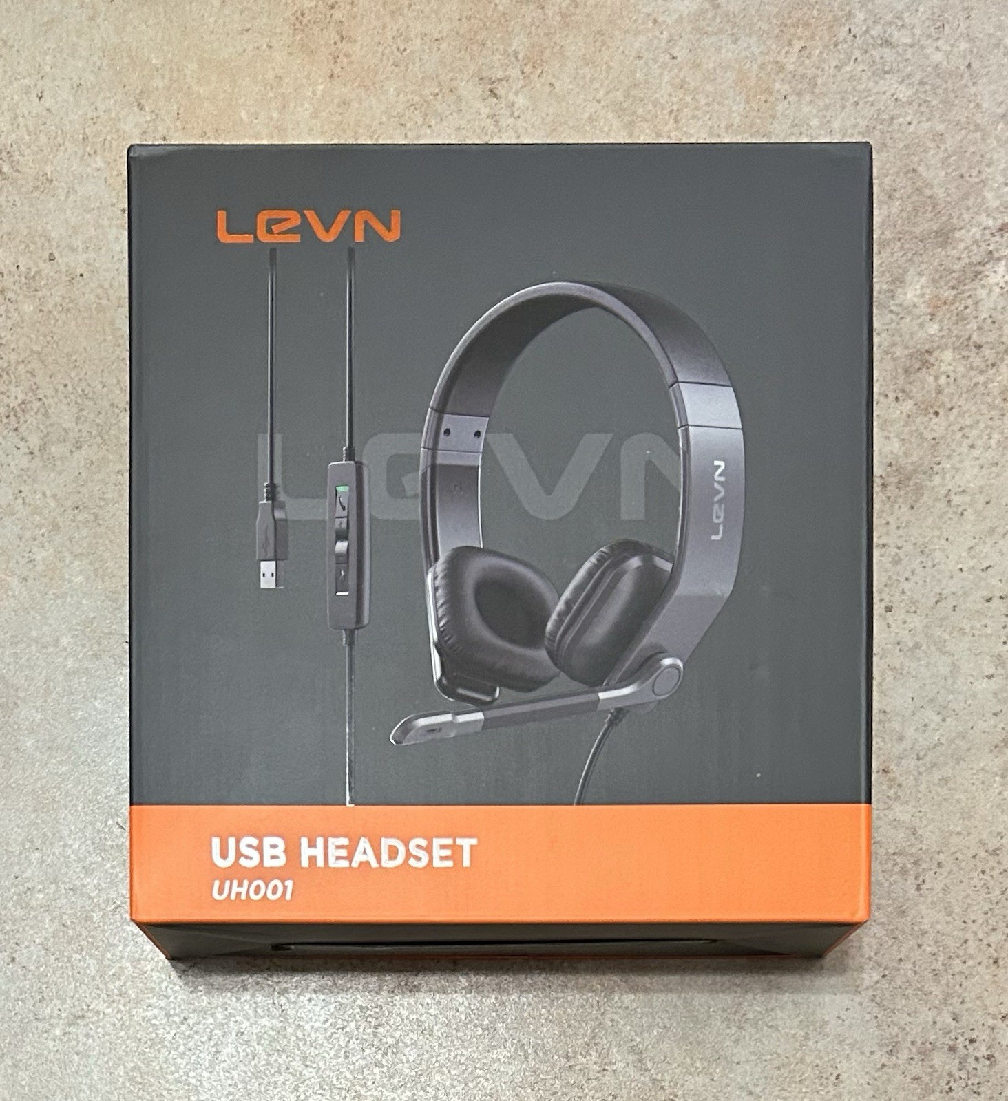 LEVN USB Headset With Microphone Noise Cancelling In-line Controls & Mute UH001