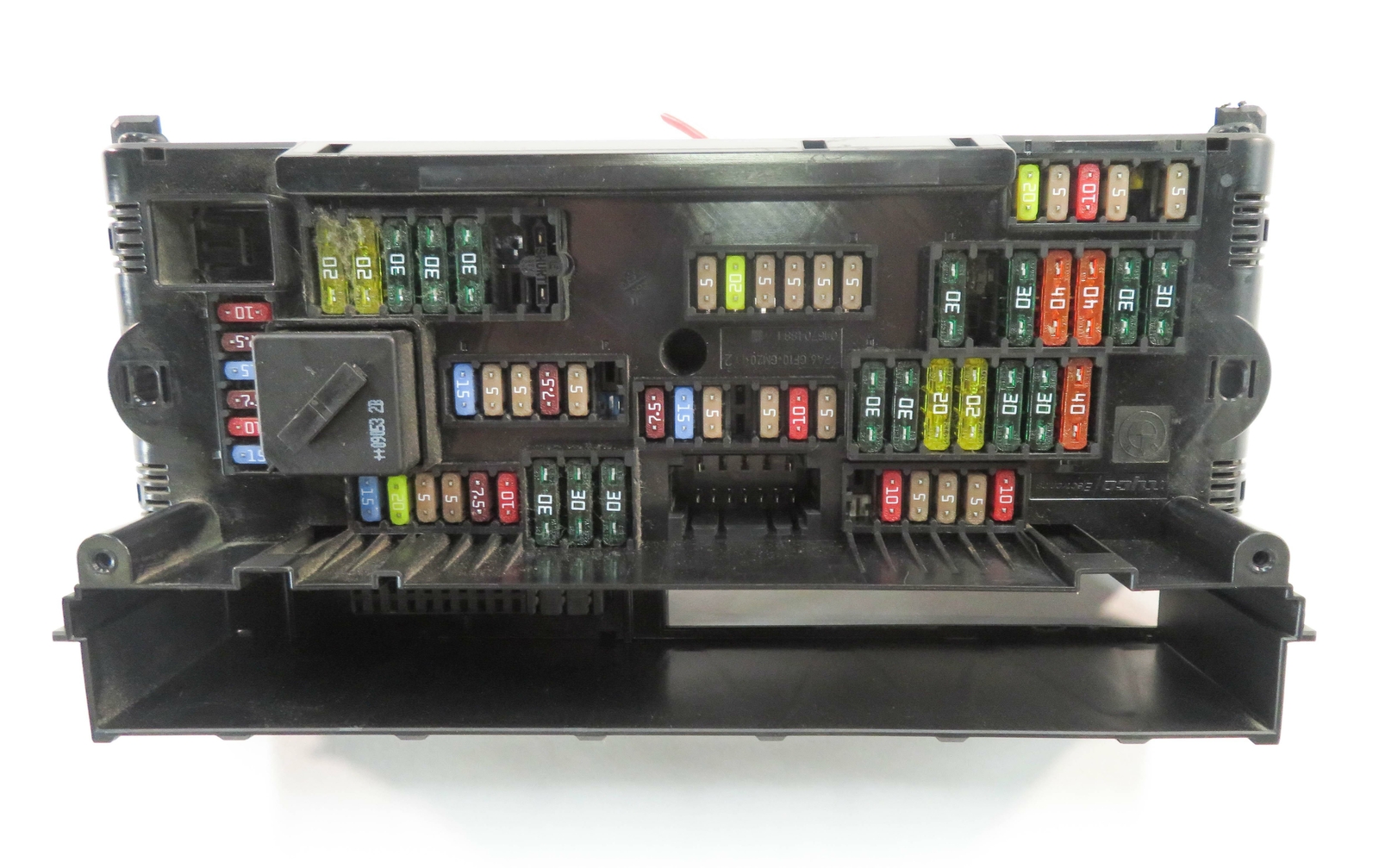 2009 BMW 750i (F01) FRONT POWER DISTRIBUTION FUSE BOX
