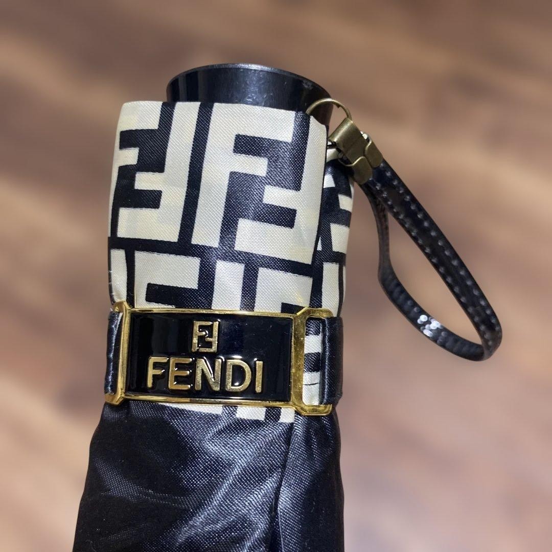 FENDI Folding Umbrella Black Logo Foldable Fashion Accessory Authentic