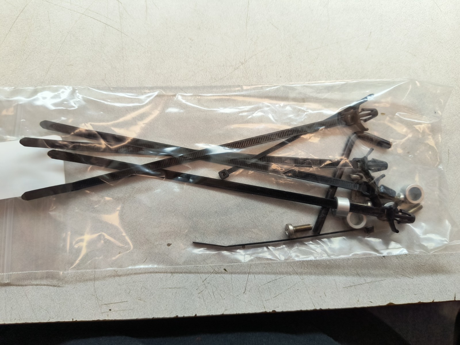 Havis UT-201 Universal Tablet Cradle