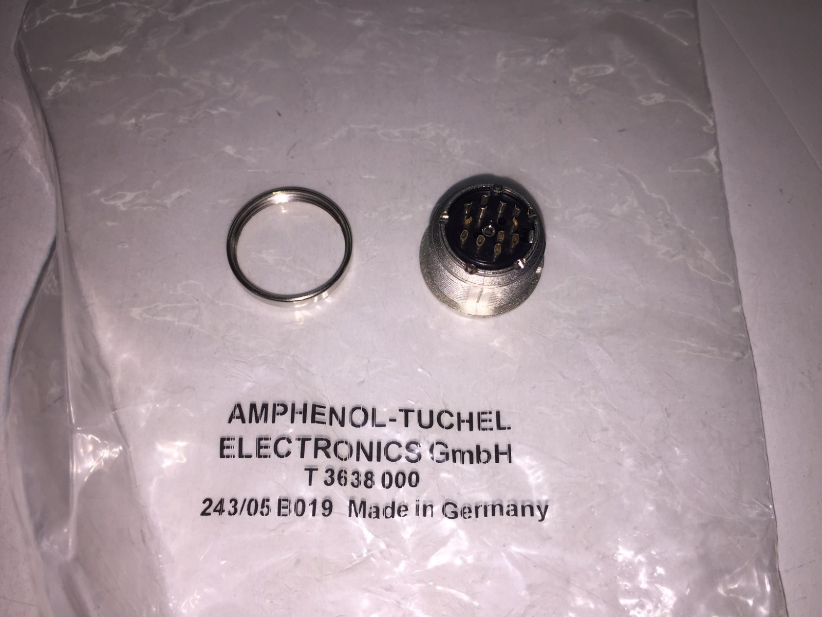 (3 PIECE LOT) T 3638 000,  T3638000, AMPHENOL, CONN RCPT FMALE DIN 12P SLDR CUP