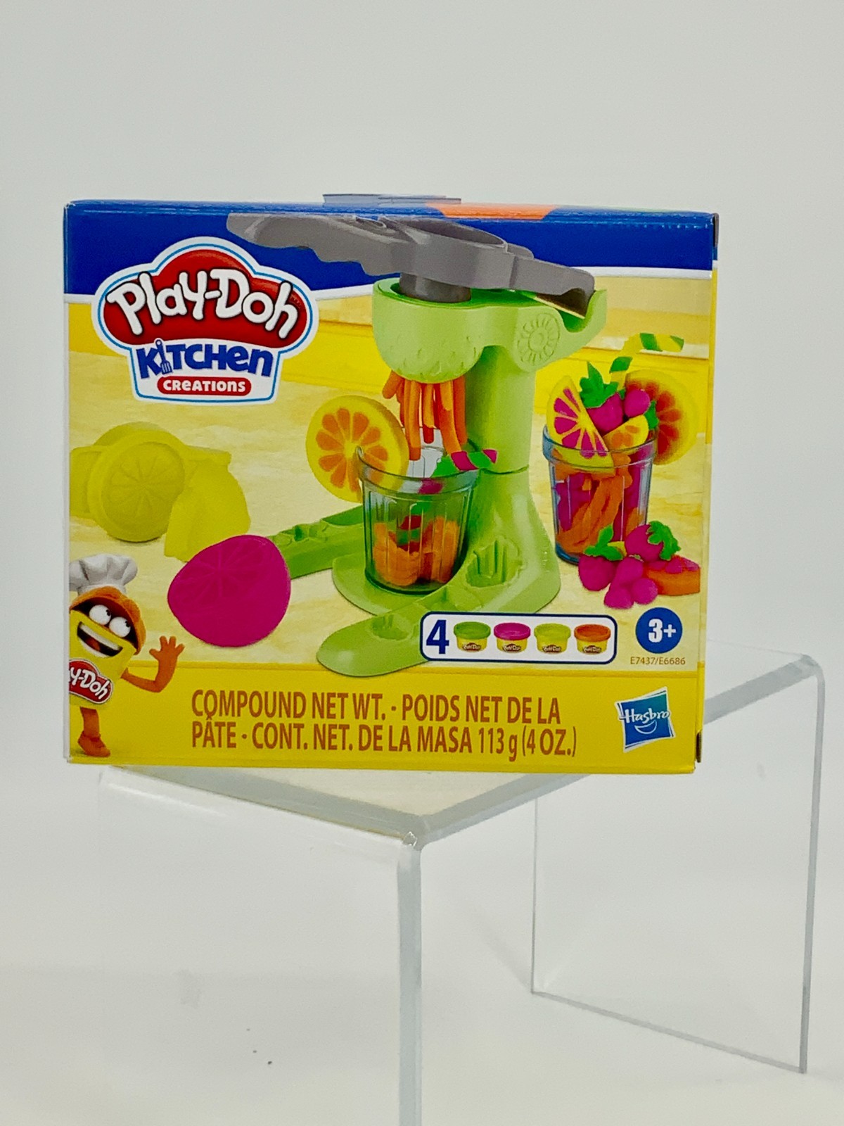 Play-Doh Kitchen Creators Juice Squeezin Set With 4 Colors & 4 Fun Tools Gift