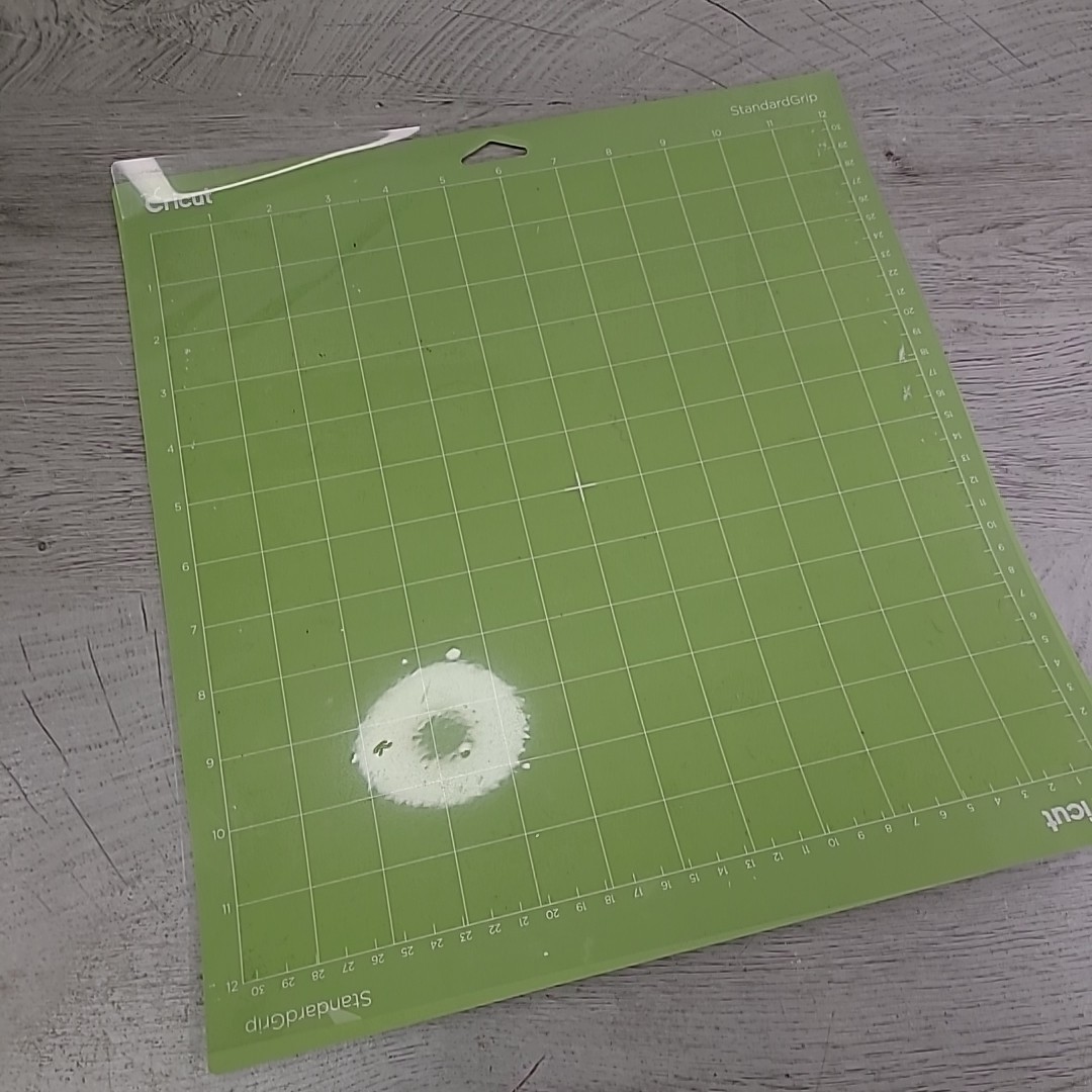 Cricut Standard Grip Mat 12"x12" One Single Mat Preowned EUC