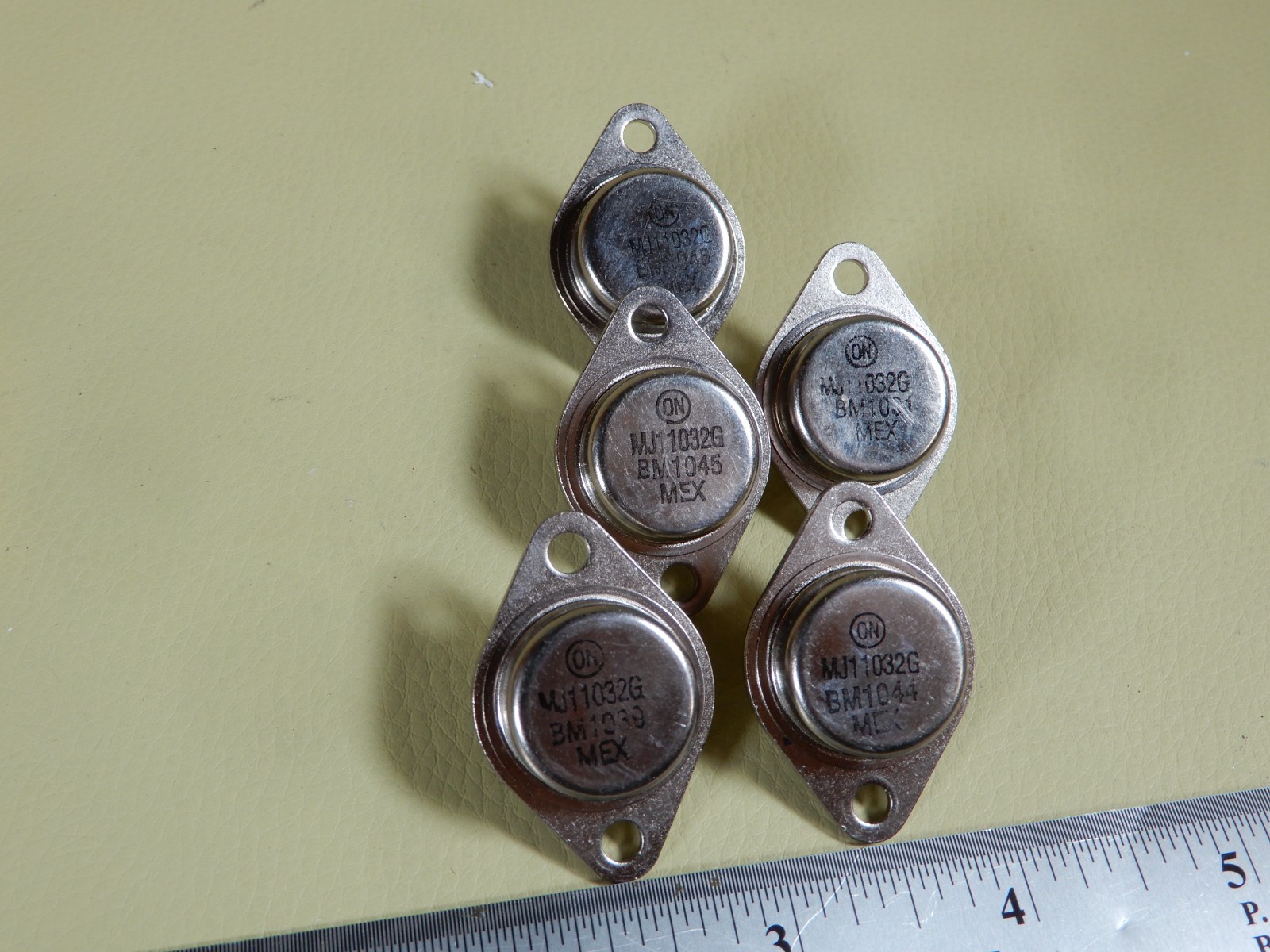 ON Semi MJ11032G NPN Silicon Transistors Qty 5 NOS