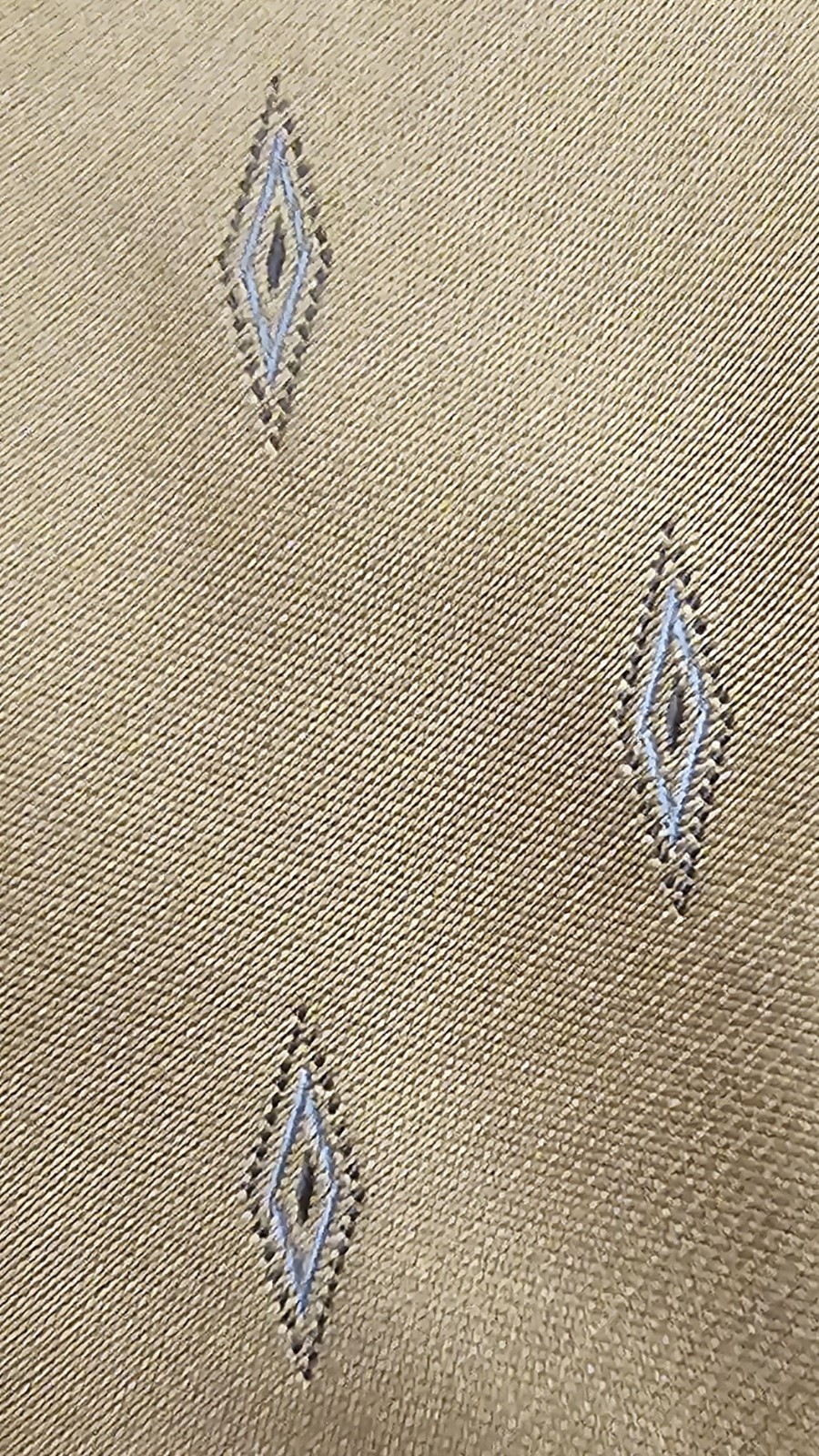 Calvin Klein Men's Silk Tie Beige/Tan