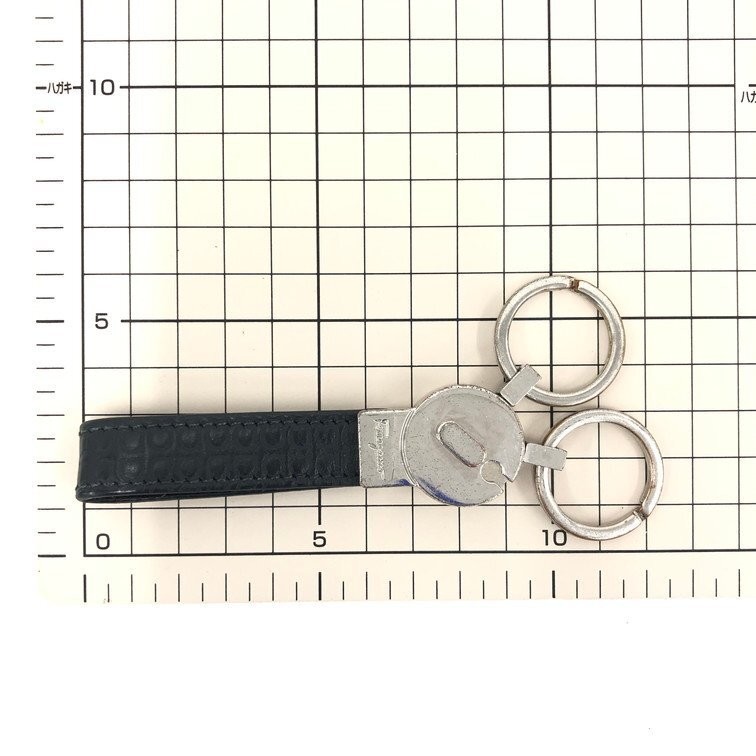 Salvatore Ferragamo Leather Key Ring IY66A513