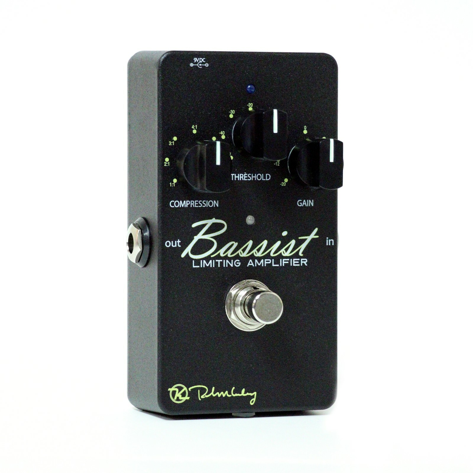 Keeley Bassist Limiting Amplifier Bass Compressor Pedal, 3 Patch Cable - Bundle
