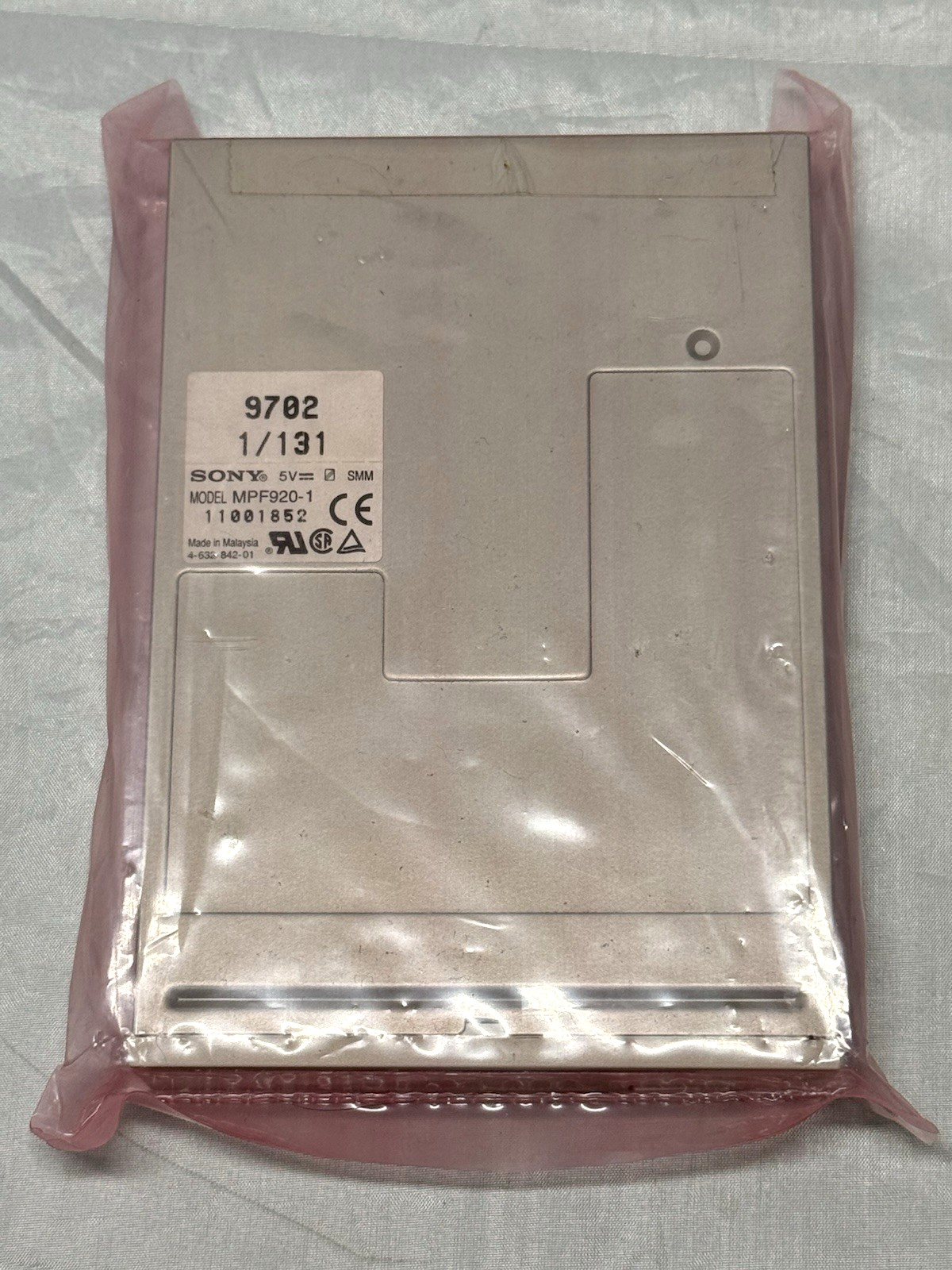 NEW Beige Sony MPF920-1  4-632-842-01 - 3.5-inch Internal Floppy Drive