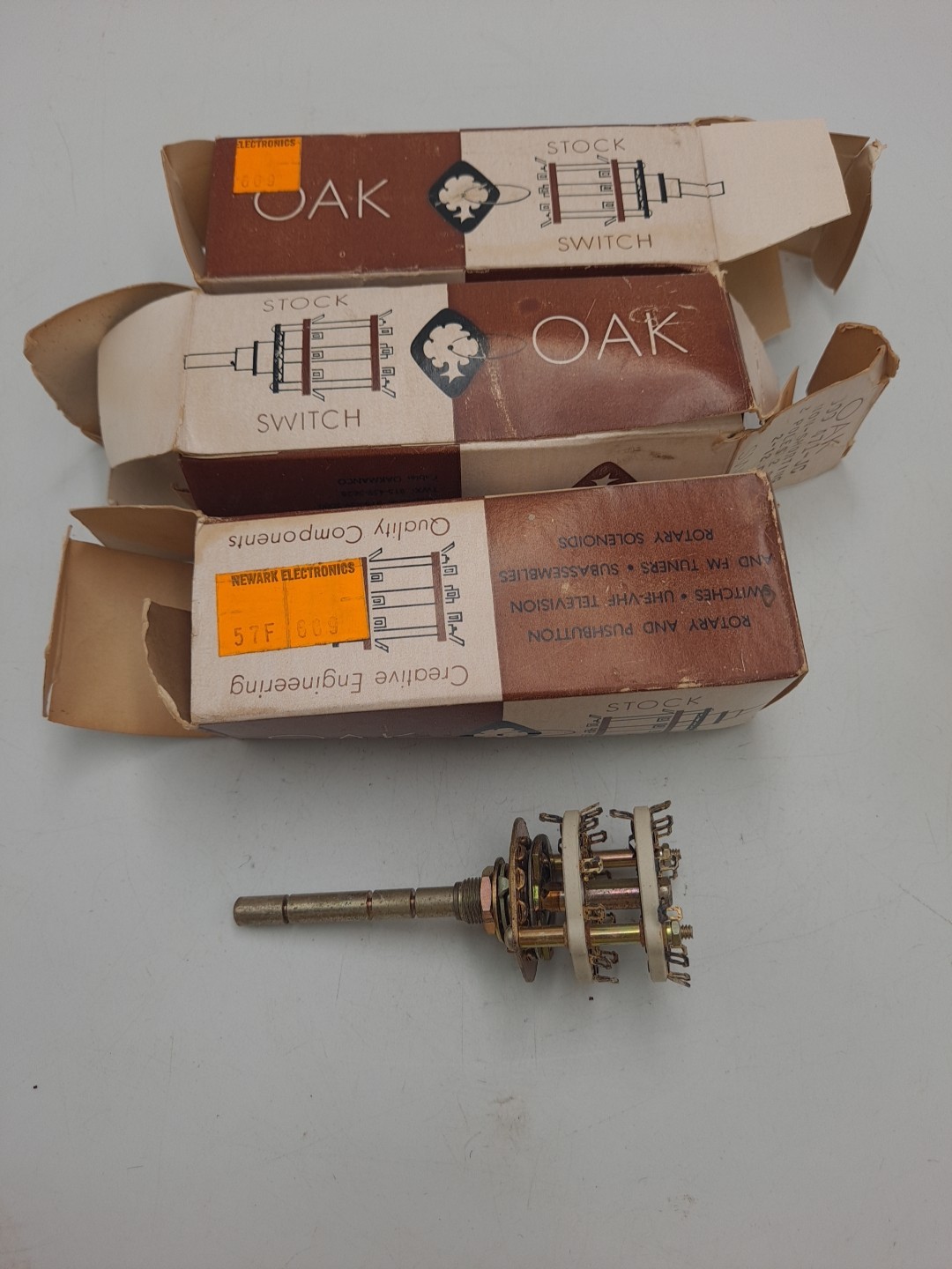 OAK 399 473-JC Non-Shorting 2 Pole 2 Section 2-12 Position Switch Lot Of 3 NOS