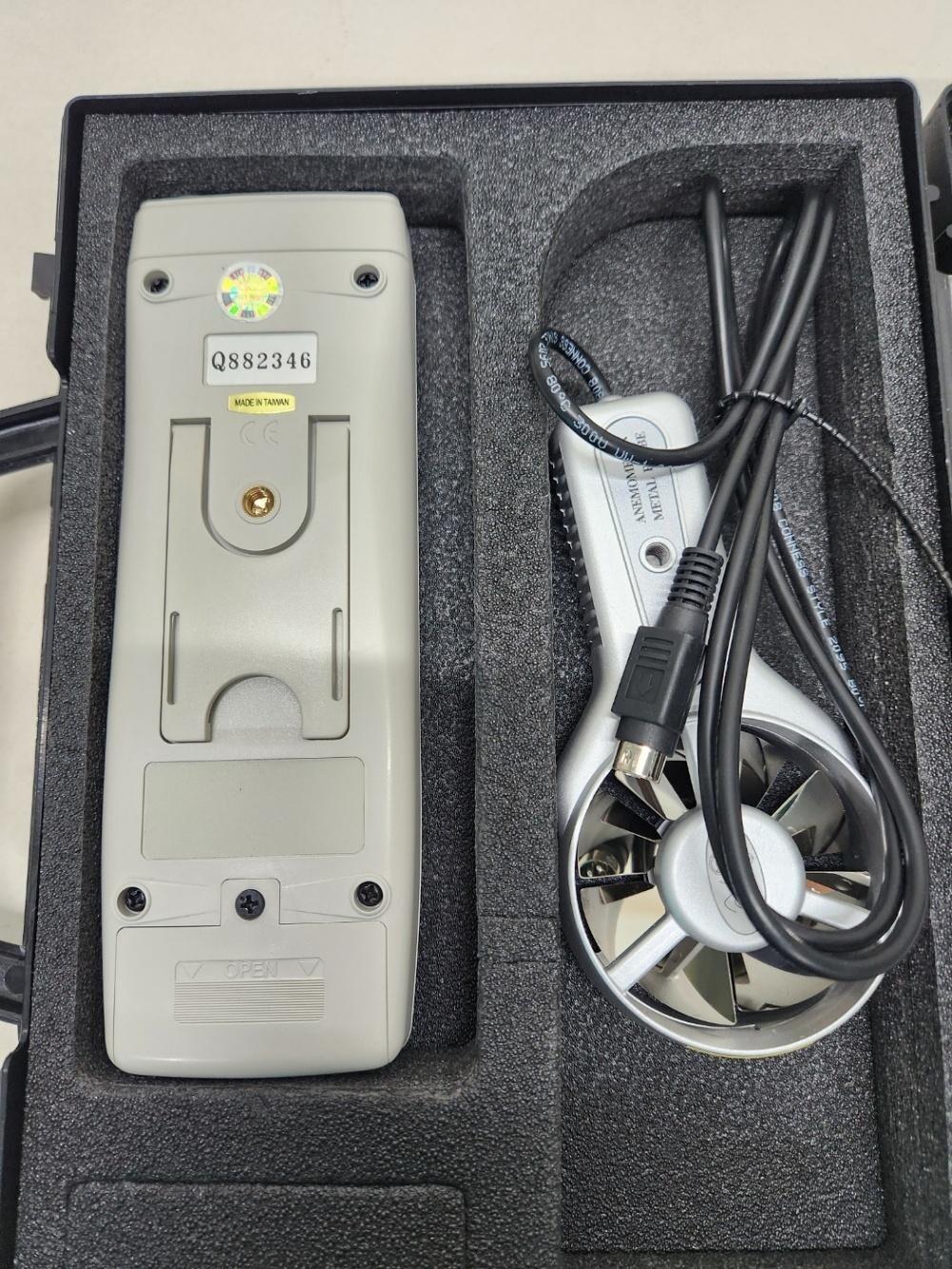 Lutron YK-80AM Anemometer