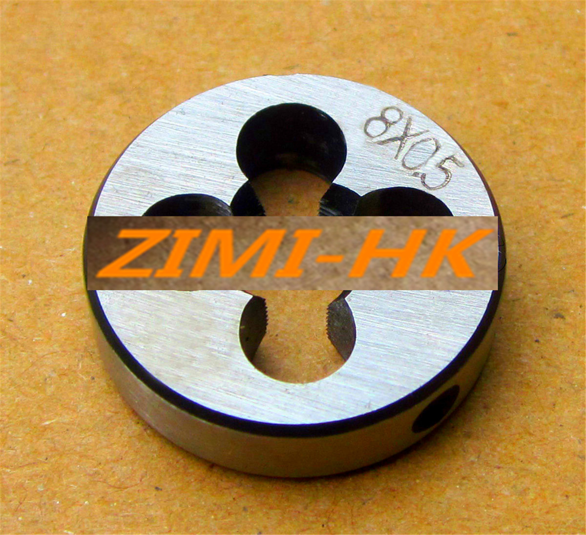 HSS 8mm x 0.5 Metric right hand Die M8*0.5mm Pitch  (The high quality )