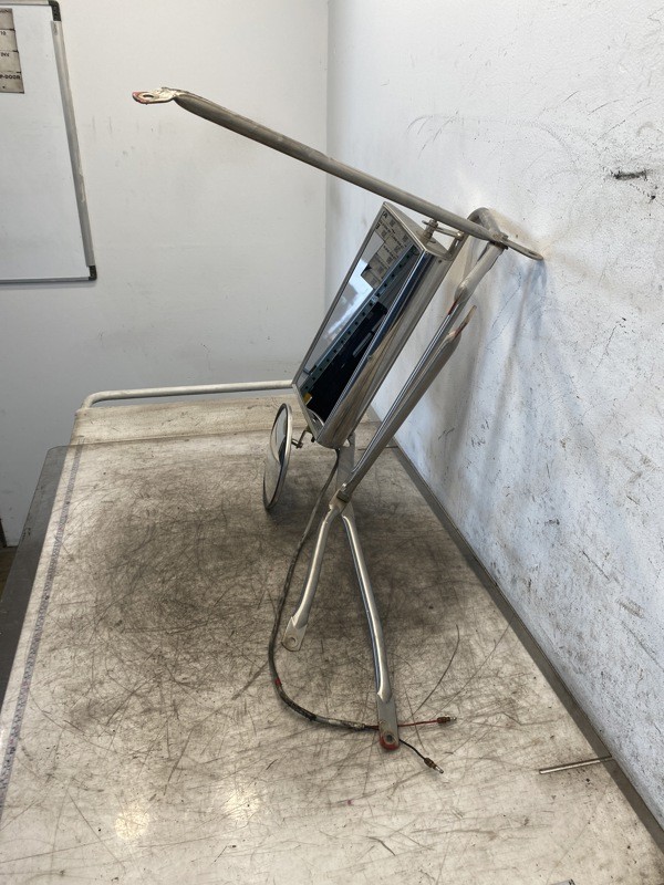 2000 Kenworth T800 Mirror (613-15268)