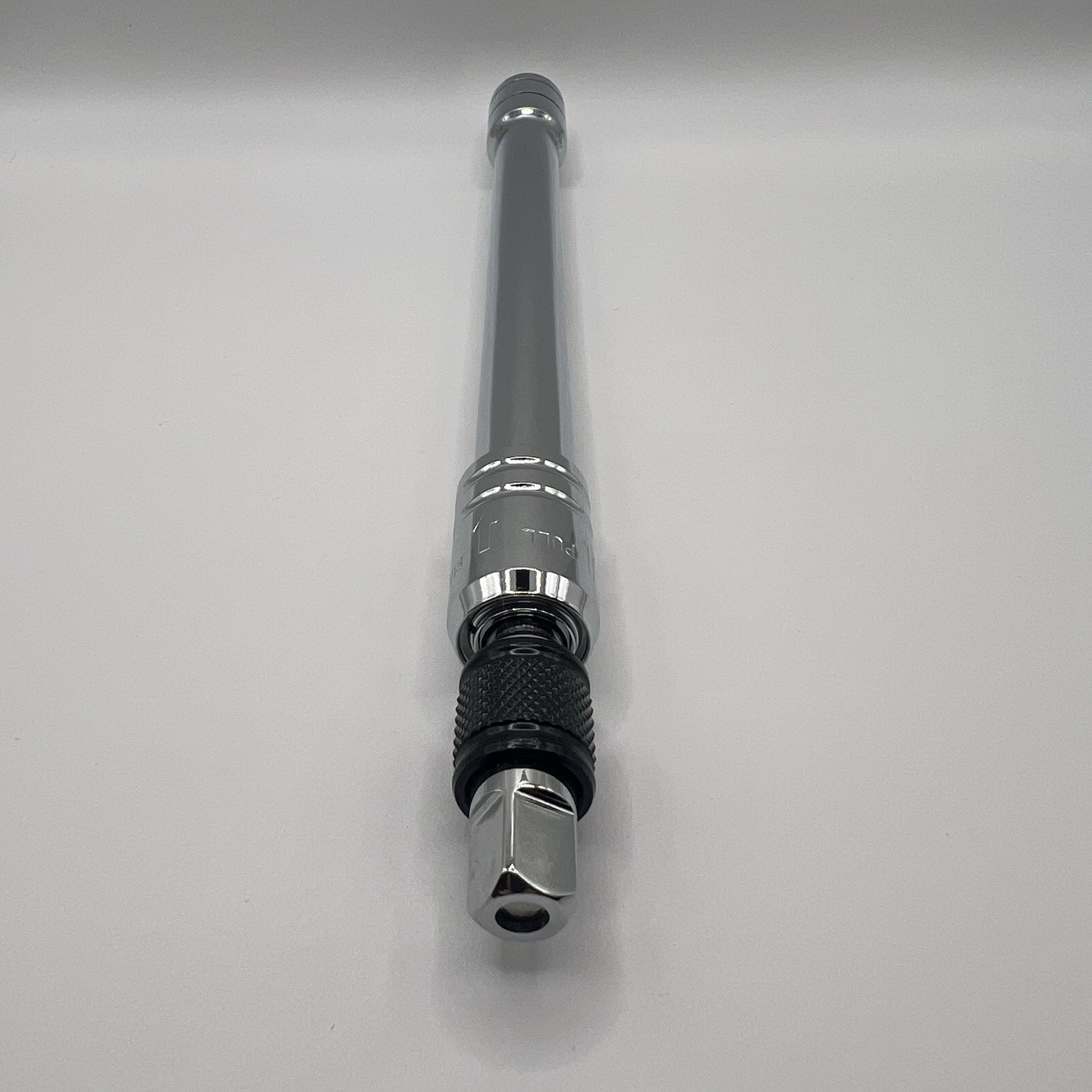 Gearhead 3/8” Drive Adjustable Locking Extension Bar Quick Release 10” to 16”