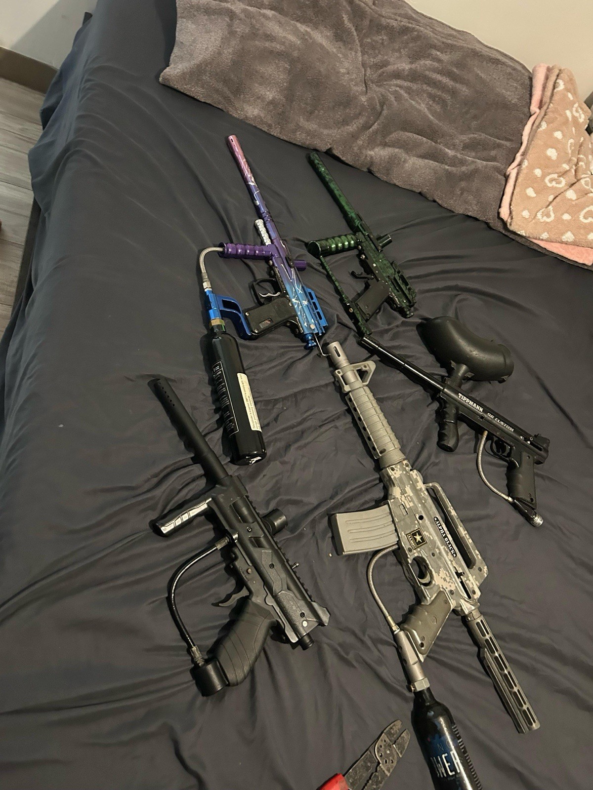 Lot of Paintball Markers w/ Hoppers & Air Tanks, Mechanical Semi-Auto, Black