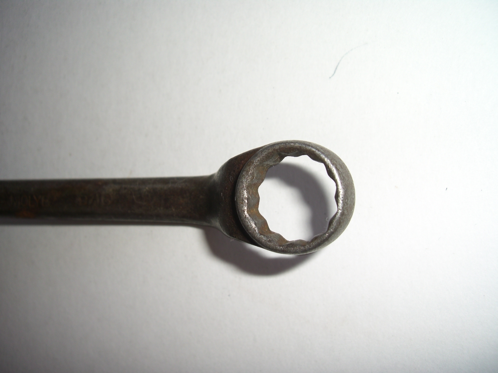 2B Chrome Molyb. ½” & 9/16” angle end Wrench, 8 7/8”