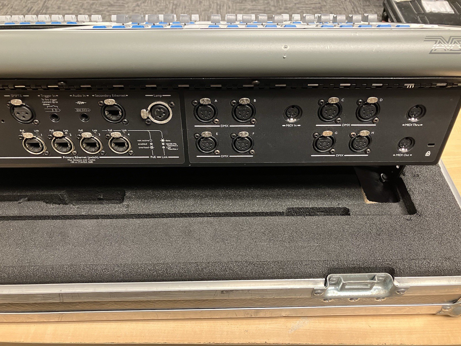 Avolites Arena Lighting Console w/ Case