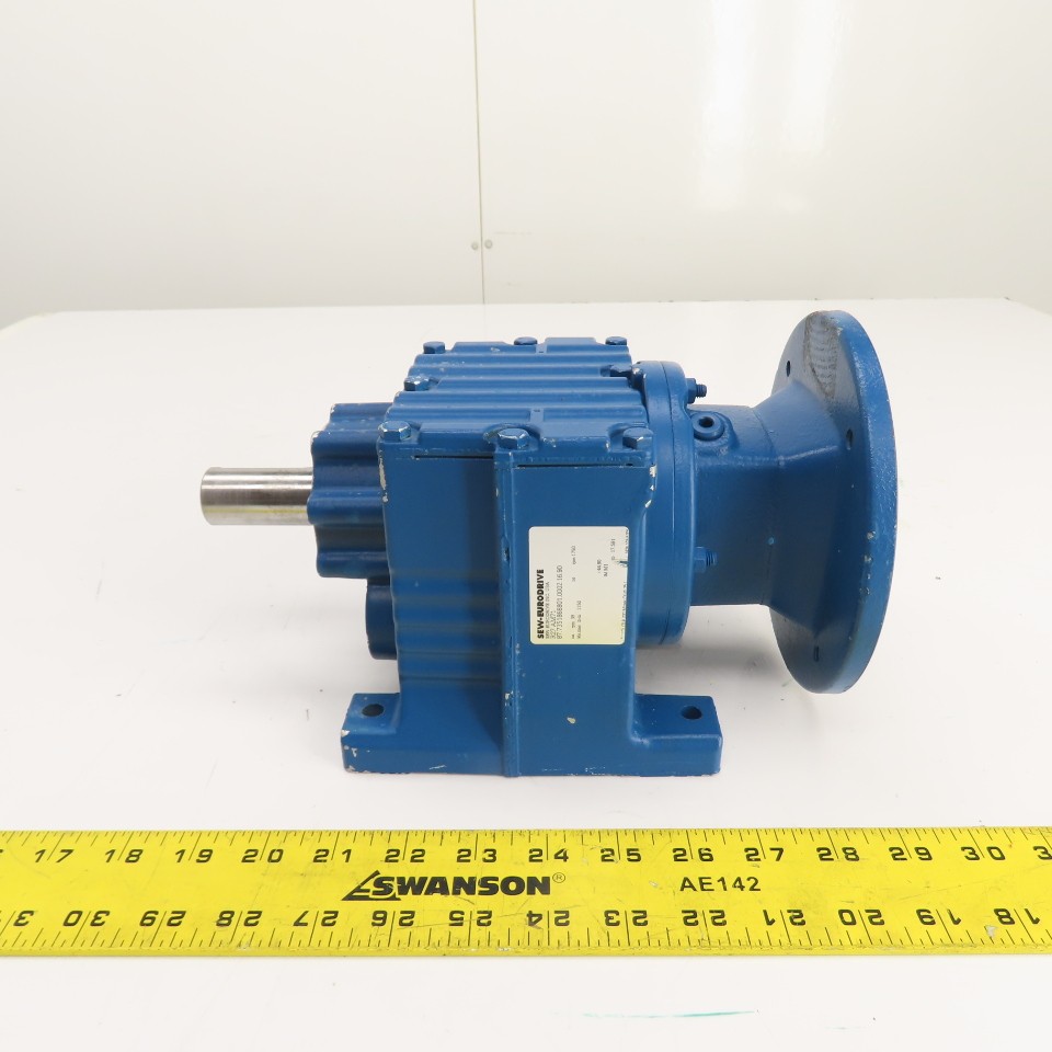 Sew-Eurodrive R27 AM71 44.90 Ratio Inline Gear Box 39RPM Out 1150 In Lb