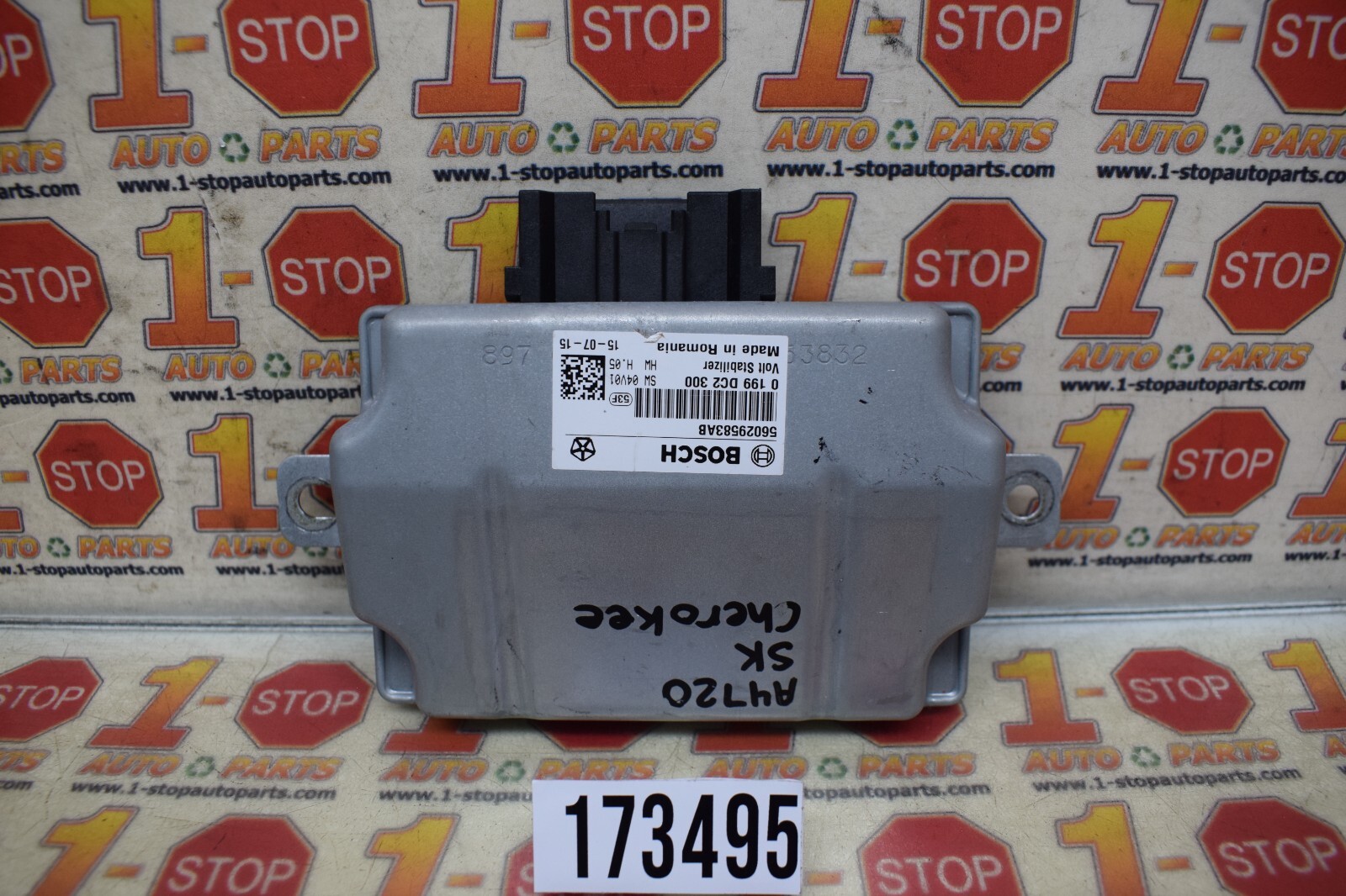 2014-2021 JEEP CHEROKEE POWER VOLT STABILIZER CONVERTER INVERTER 56029583AB OEM
