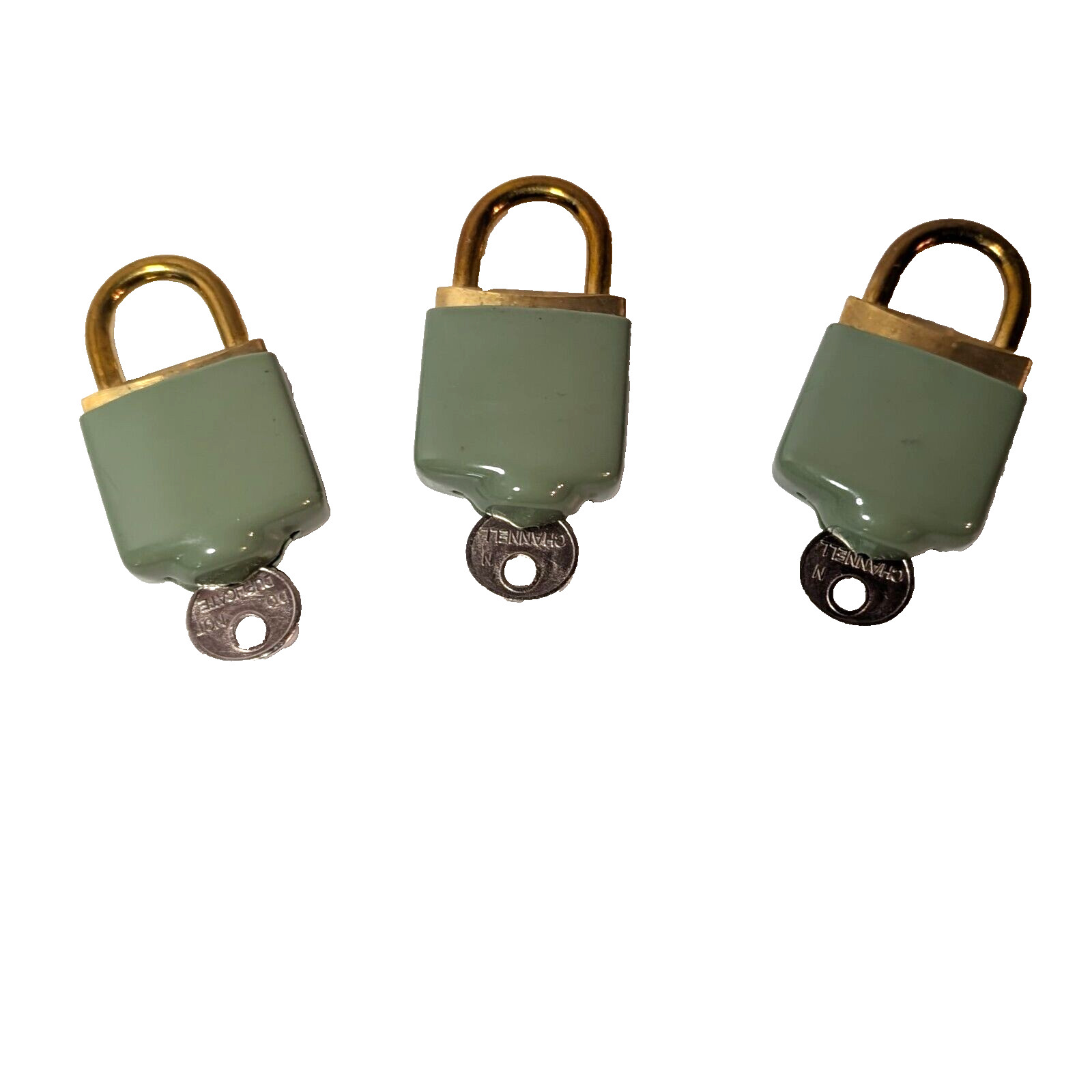 3 Outdoor Rain Padlock w Water Cover, Channell Moisture Protective Shield Case