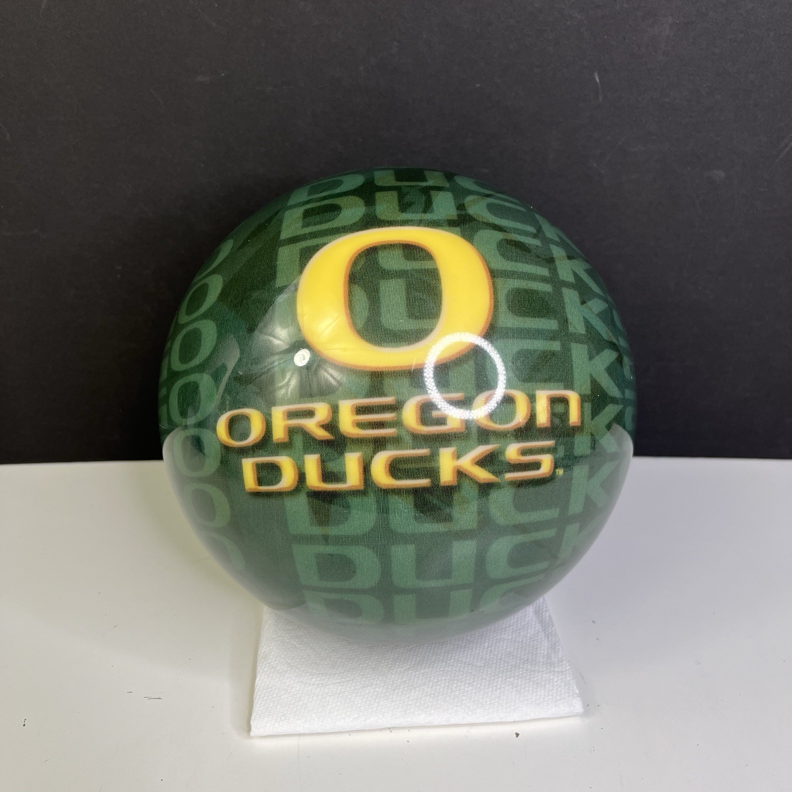 NEW Brunswick Oregon Ducks Viz-A-Ball Bowling Ball UNDRILLED NCAA Football Green