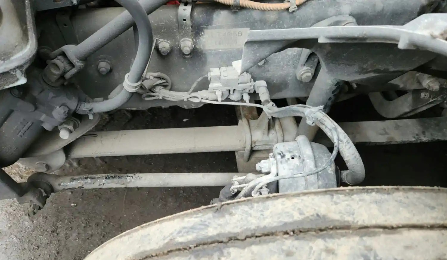 (Used) 2020 Freightliner Cascadia 126, FRONT LEAF SPRINGS Front Leaf & Springs