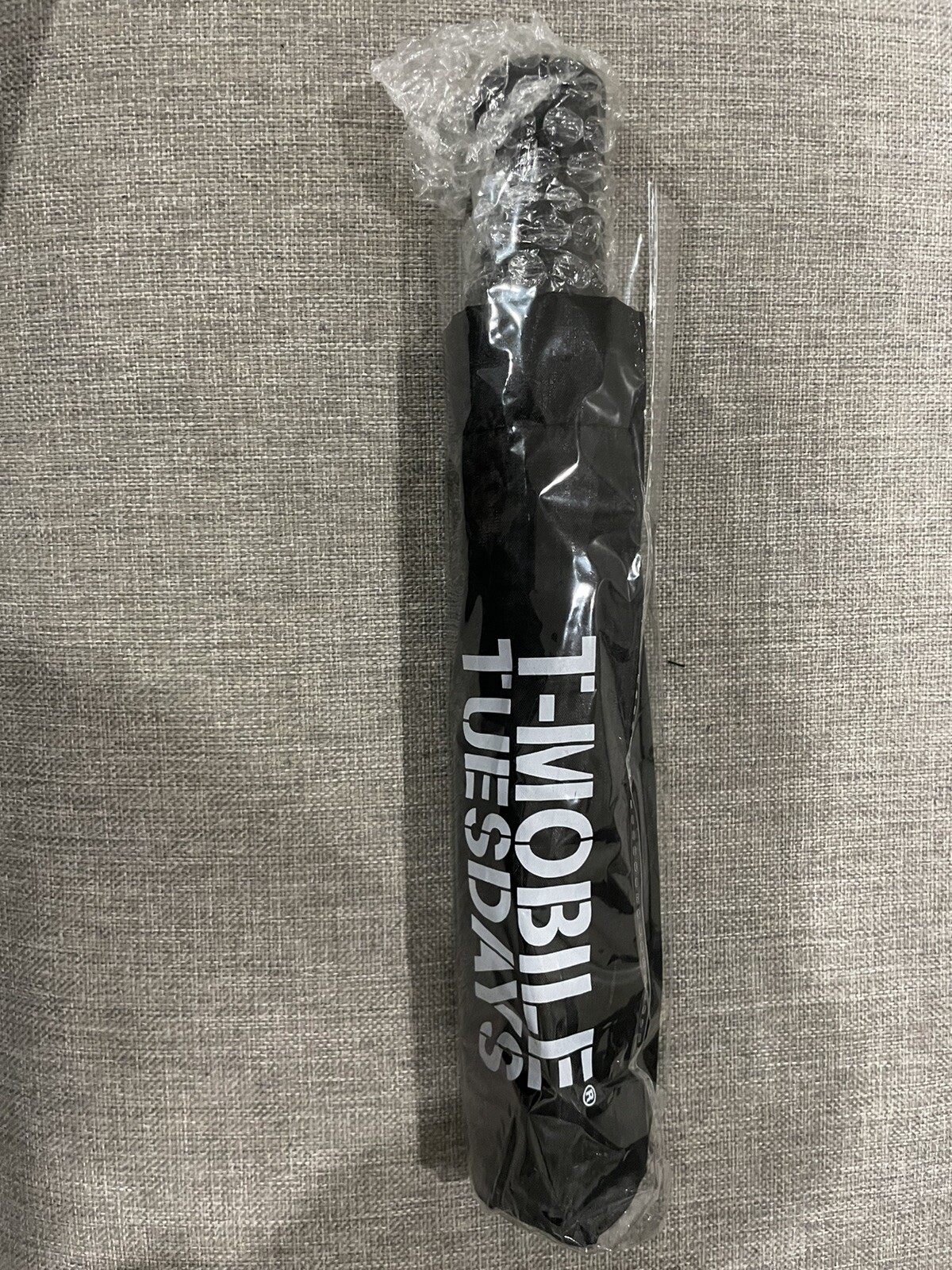 T MOBILE TUESDAY UMBRELLA  BLACK