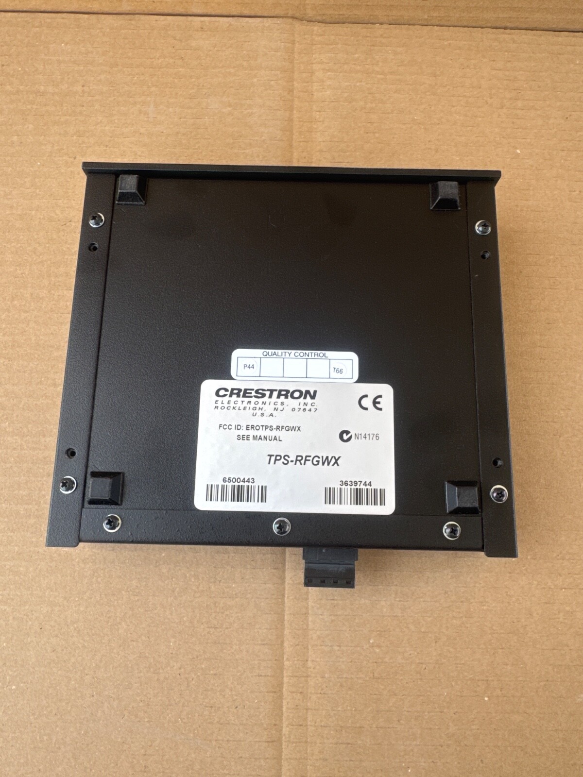 CRESTRON TPS-RFGWX 2-Way RF Transceiver