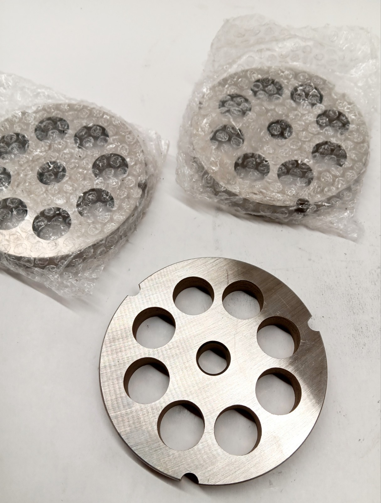 Grinder Plate #34- 3/4 QTY: 3