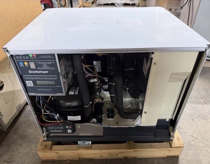 Scotsman MC0530MR-1A 30" Full Cube Ice Machine Remote Cooled, 500 lb MC0530MR
