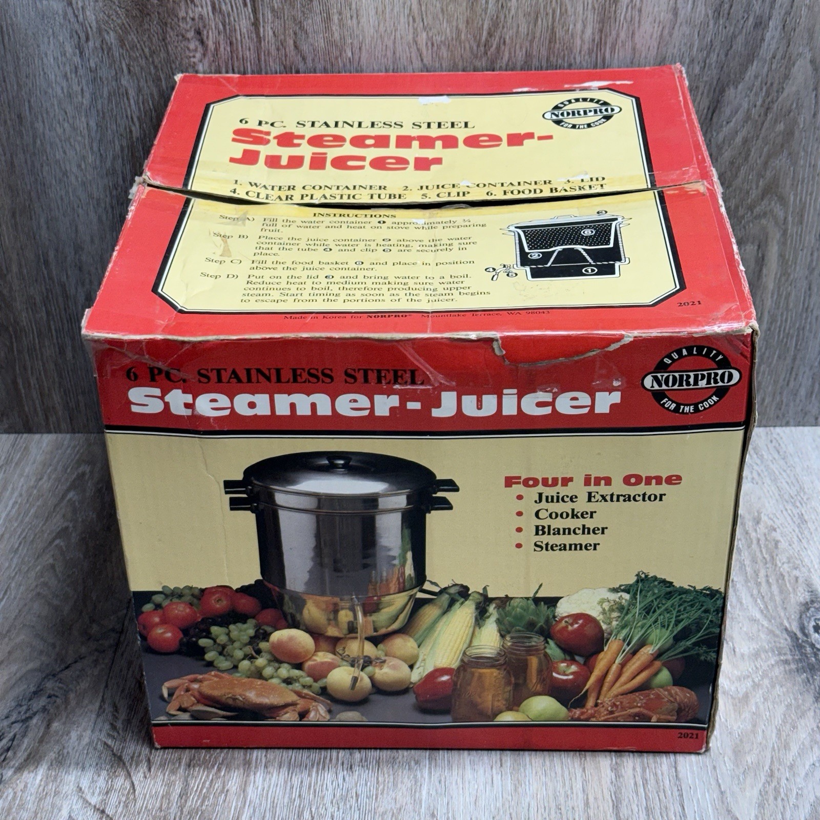 VTG NORPRO Stainless Steel Stove Top Steamer-Juicer Juice Extractor/Original Box