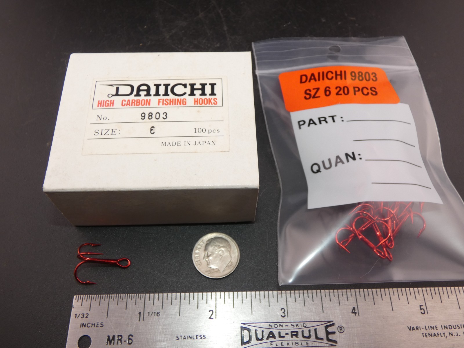 Daiichi Blood Red Treble Hooks 9803 Bleeding Red 20 Pieces Size 6