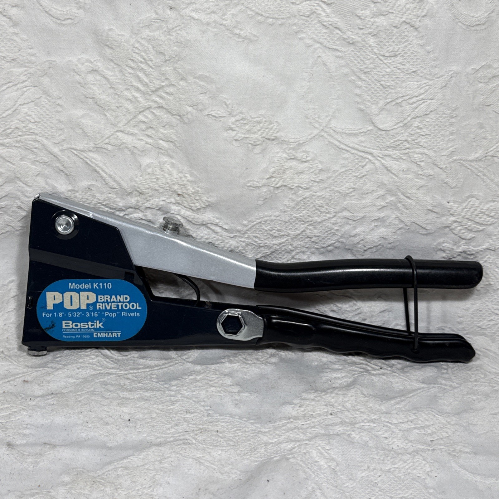 Pop Rivetool Kit K 110 Rivet Tool w Assorted Rivets Bostik Emhart in Package
