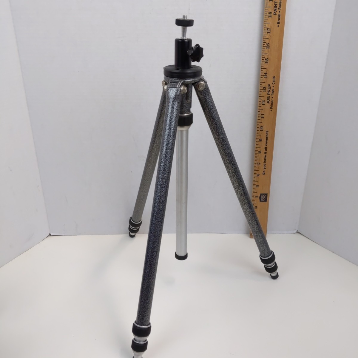 Bruel & Kjaer Denmark Tripod Stand Heavy Duty Industrial Survey Equipment
