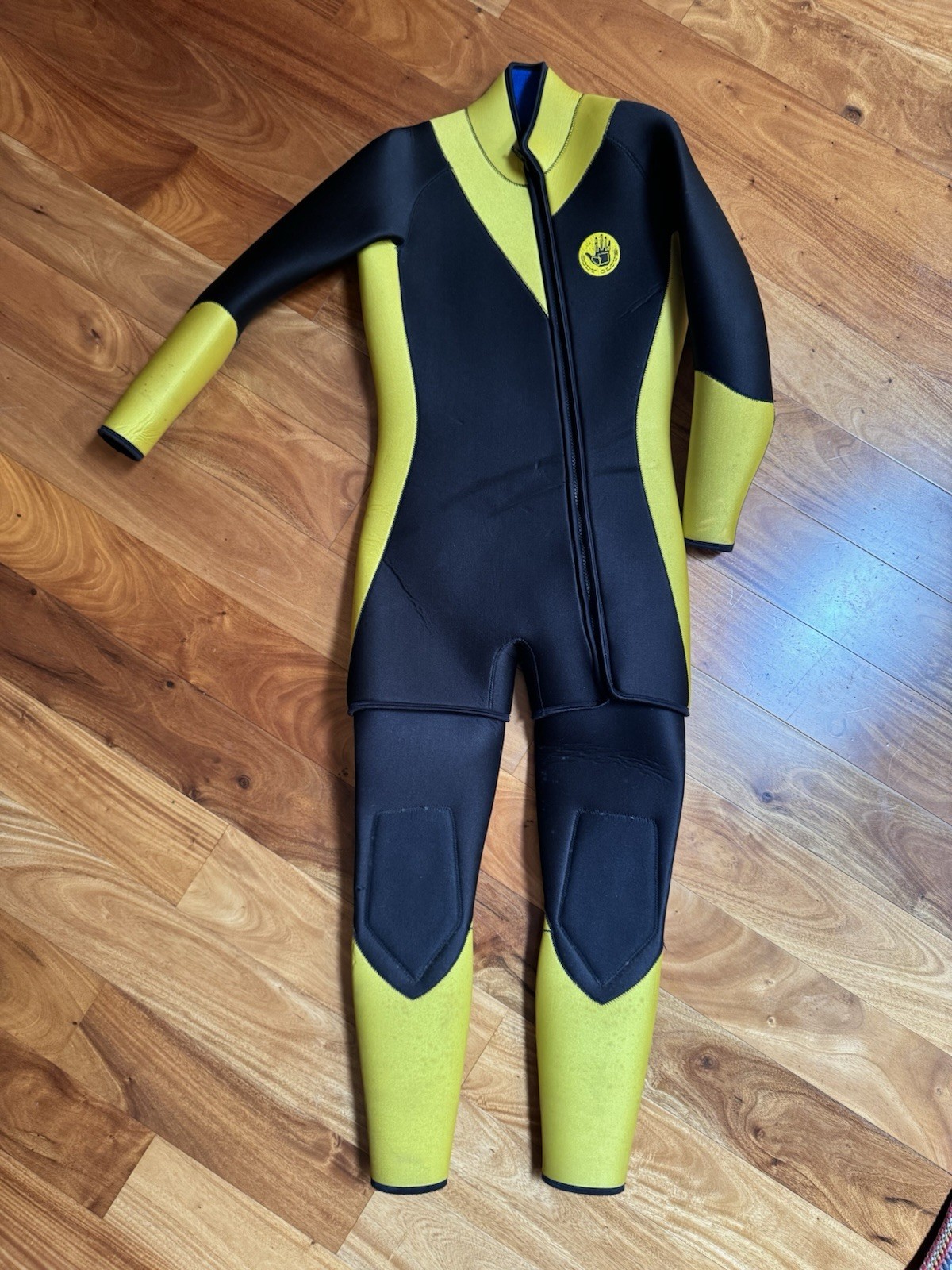 Men’s Size Large Two piece Scuba Wetsuit