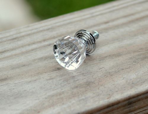 1-1/4" Diamond Cut Acrylic Knob Clear and Chrome