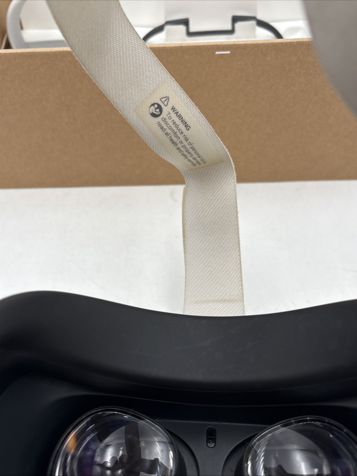 Meta Oculus Quest 2 128GB VR Headset w/Controllers & Box, Factory Reset Cleaned