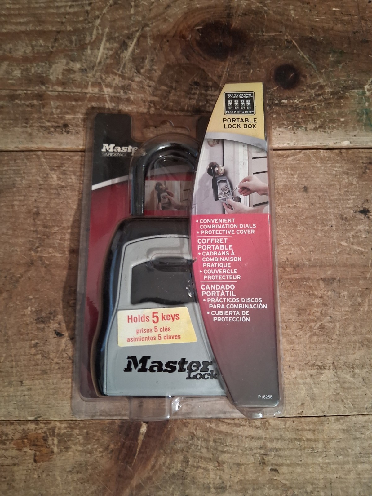 Master Lock 5400D NEW Portable Lock Box 5 Key Storage 10000 Combinations
